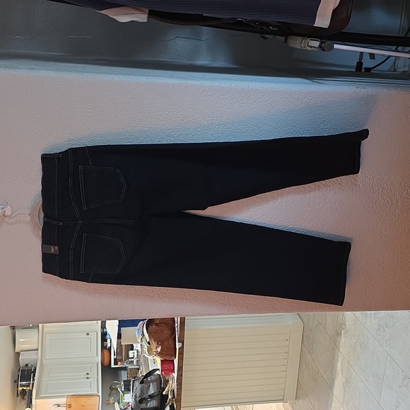 💙 Torrid Bombshell Wide-Leg High-Rise Jean – Dark Wash | 12R | NWT - Picture 9 of 10